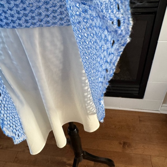 Beautiful Blue Pleated Skater Mini Skirt - Picture 5 of 7